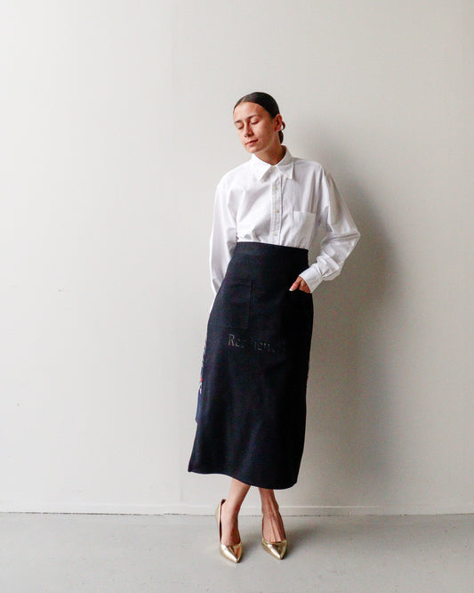 1. Wāhine _ TE PŌ - Black apron LONG