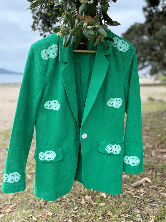 ARA - Tuihana_Hei Tiki JACKET