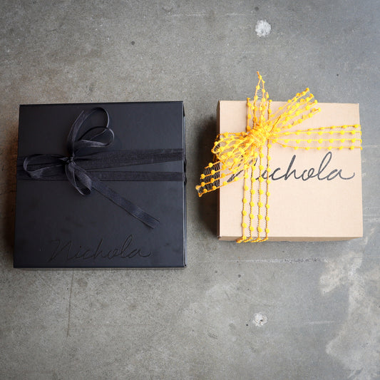 Gift Box - Mystery earrings box