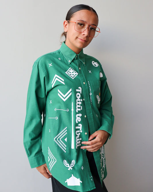 1. Tāwharau Collection Vol. VII_ Tino SHIRT - Green #249