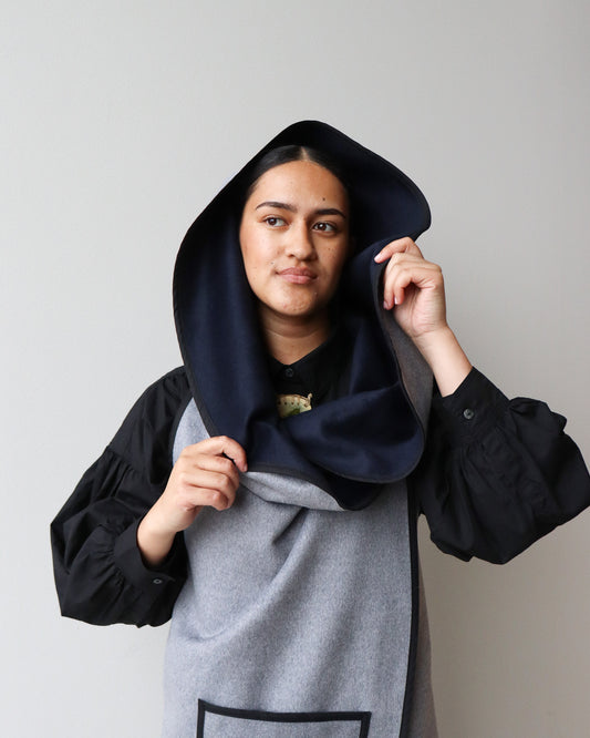 Cape (Long), Navy/Grey - Tāniko