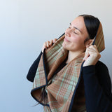 Cape (Straight Edge), Brown swatch - Ngutu Kākā