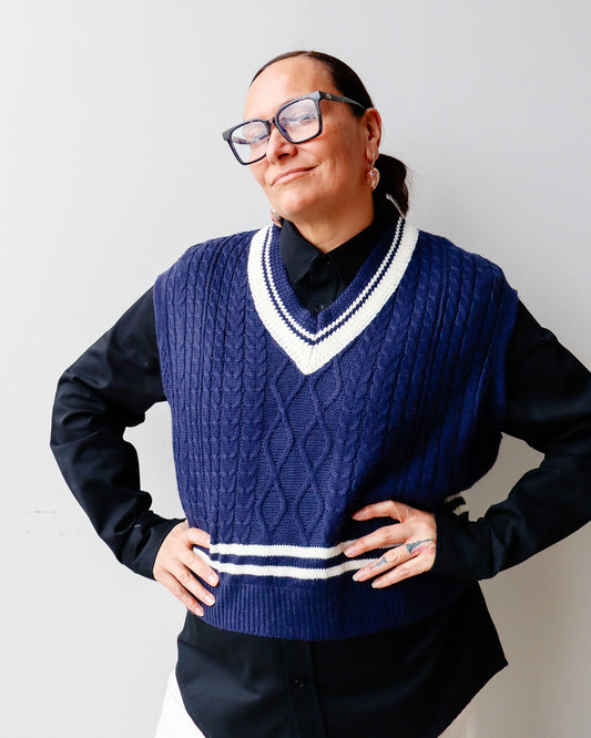 1. TC Vol. IV_ Locked in KNIT VEST - Navy & white #414